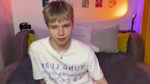 Arthur online show from March 17, 2026, 9:51 pm