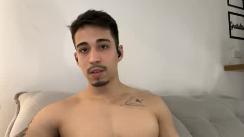 mettew22cm online show from January 16, 2026, 2:26 am