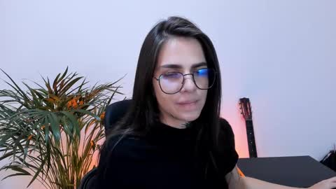 Meurif online show from February 10, 2025, 10:09 pm