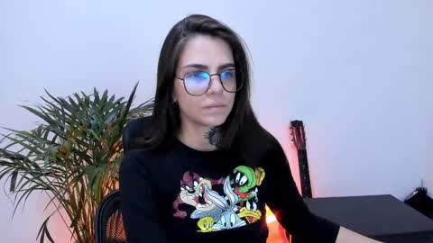 Meurif online show from March 7, 2025, 10:02 am