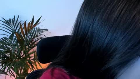 Meurif online show from November 30, 2025, 1:20 am