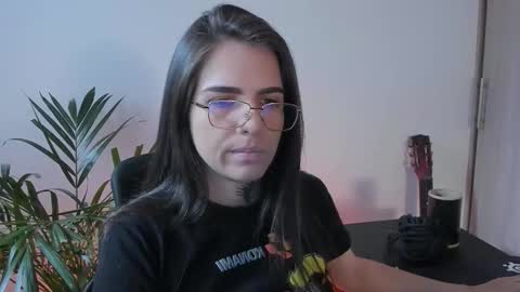 Meurif online show from January 7, 2026, 3:25 pm