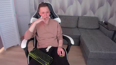 MEVERIK OUSHEN online show from April 1, 2026, 1:12 pm