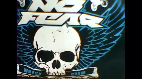 Snapshot of mexianthehawk chatting on January 1, 2025, 12:43 am mexianthehawk online show from January 1, 2025, 12:43 am