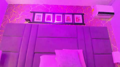 Your Mey  online show from September 26, 2025, 11:47 am