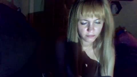 mezzy69 online show from November 5, 2025, 9:42 am