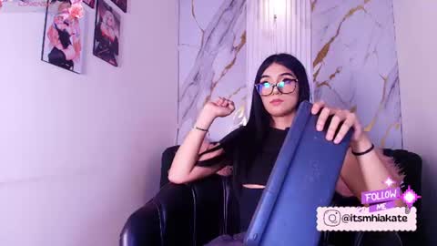 Mhia Kate online show from June 29, 2026, 12:16 pm