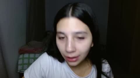 Mia online show from September 26, 2025, 2:04 am