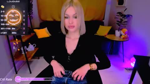 Mia online show from January 29, 2025, 9:23 am