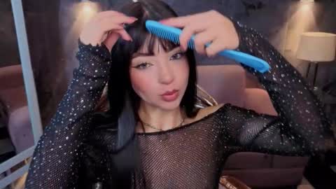 mia_collins_b online show from February 6, 2026, 8:12 pm