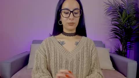 Snapshot of mia_daniellshot chatting on May 2, 2026, 12:21 pm Sarah Luna online show from May 2, 2026, 12:21 pm