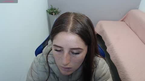 Mia online show from February 12, 2026, 1:28 pm