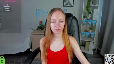 mia_e1fie online show from October 11, 2025, 6:01 am