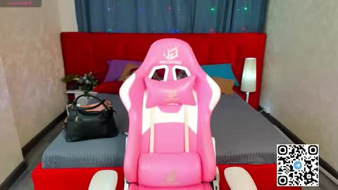 Snapshot of mia_e1fie chatting on February 8, 2026, 1:09 am mia_e1fie online show from February 8, 2026, 1:09 am