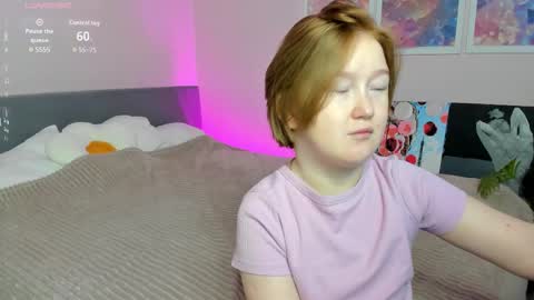 Mia online show from November 5, 2025, 2:22 am