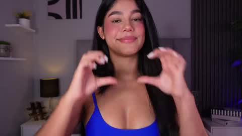 Mia  online show from April 5, 2026, 12:46 pm