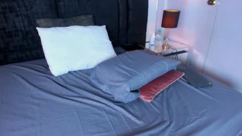 MIA online show from January 12, 2025, 1:00 am