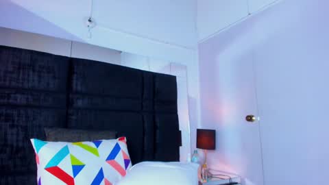 MIA online show from January 23, 2025, 11:47 pm