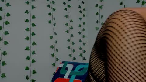 MIA online show from October 12, 2025, 9:58 pm