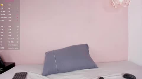  I am Mia  online show from February 16, 2026, 11:50 am