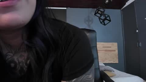 Val  online show from December 17, 2024, 2:01 am