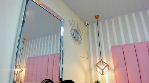 Naomi online show from May 11, 2026, 4:04 pm