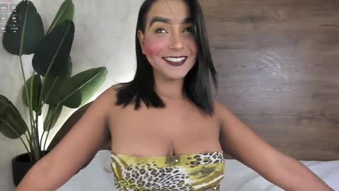 mia_lacy online show from February 26, 2025, 7:49 pm