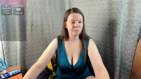 Snapshot of mia_lores chatting on October 11, 2025, 8:13 am mia_lores online show from October 11, 2025, 8:13 am