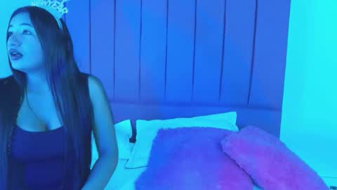 MiaMiller online show from January 7, 2026, 7:38 pm