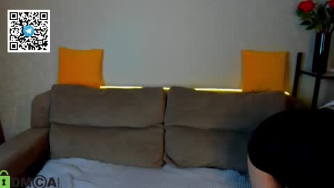 Mia online show from October 21, 2025, 1:17 am