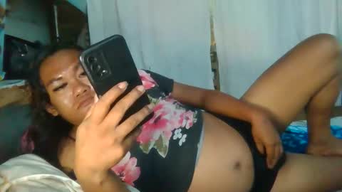 mia_revita online show from May 16, 2026, 9:46 pm