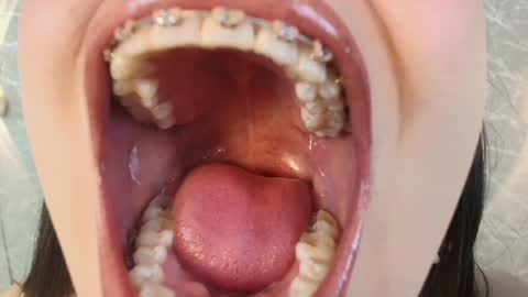 Mia Roux online show from January 1, 2025, 9:52 pm