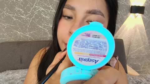 Mia Roux online show from January 17, 2025, 12:53 am