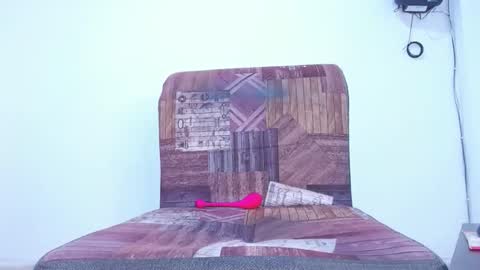 Cintia Rodriguez online show from December 16, 2025, 2:38 am