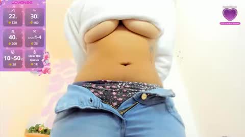 Mia . online show from February 1, 2026, 2:26 pm