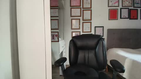 Mia Sepulveda online show from March 29, 2026, 7:14 pm