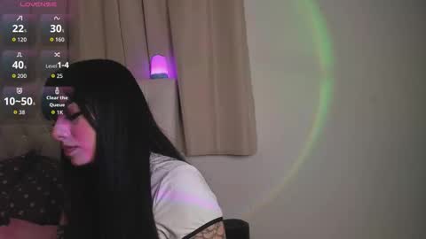 Mia Sky online show from September 15, 2025, 10:32 pm