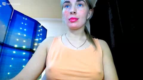 Snapshot of mia_sunnyy chatting on January 14, 2025, 7:32 pm Mia. online show from January 14, 2025, 7:32 pm