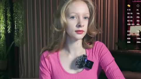 Mia online show from November 23, 2025, 11:10 am