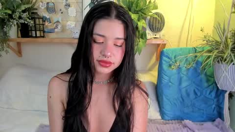 Snapshot of miaa_rose__ chatting on December 14, 2024, 6:13 am Miaa online show from December 14, 2024, 6:13 am