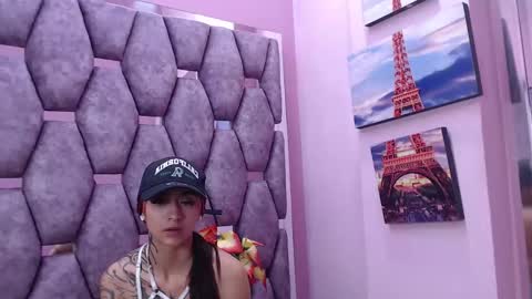 Miaa online show from December 16, 2024, 4:27 pm