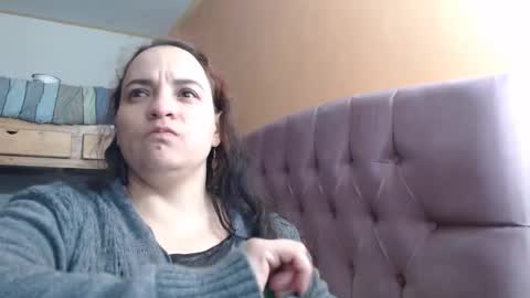 Snapshot of miaabrownn chatting on January 5, 2025, 11:44 pm MIA online show from January 5, 2025, 11:44 pm