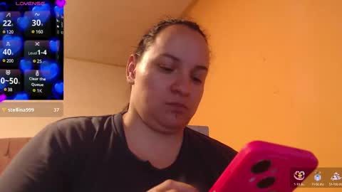 Snapshot of miaabrownn chatting on March 4, 2025, 9:54 pm MIA online show from March 4, 2025, 9:54 pm