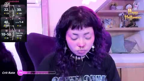 Mia online show from October 29, 2025, 3:31 am