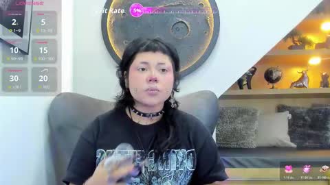 Mia online show from February 13, 2026, 12:56 pm