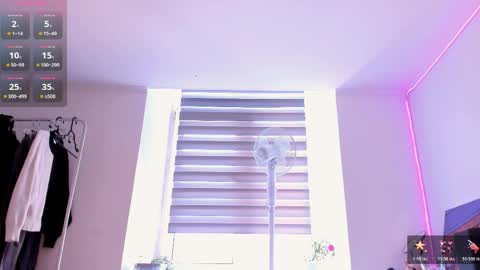 mia online show from April 9, 2026, 6:19 am