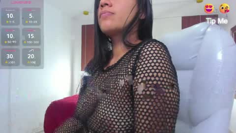 Snapshot of miabrunette23 chatting on April 25, 2026, 3:42 am MIA online show from April 25, 2026, 3:42 am