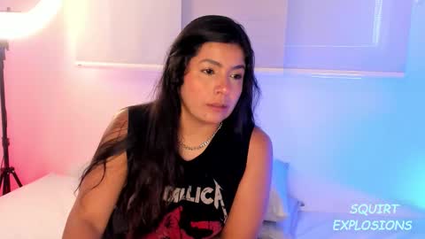 IG Yojanagomez  online show from December 3, 2025, 12:36 pm