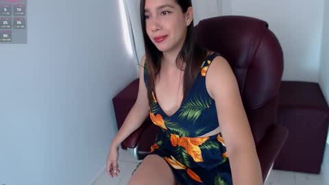 miadesir online show from March 29, 2026, 1:44 pm