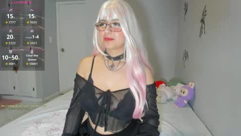 Snapshot of miaengels_ chatting on February 24, 2026, 12:30 am Mia Engels online show from February 24, 2026, 12:30 am